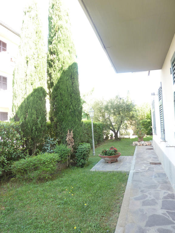 Apartamento Dimora Rinaldi Empoli Habitación foto