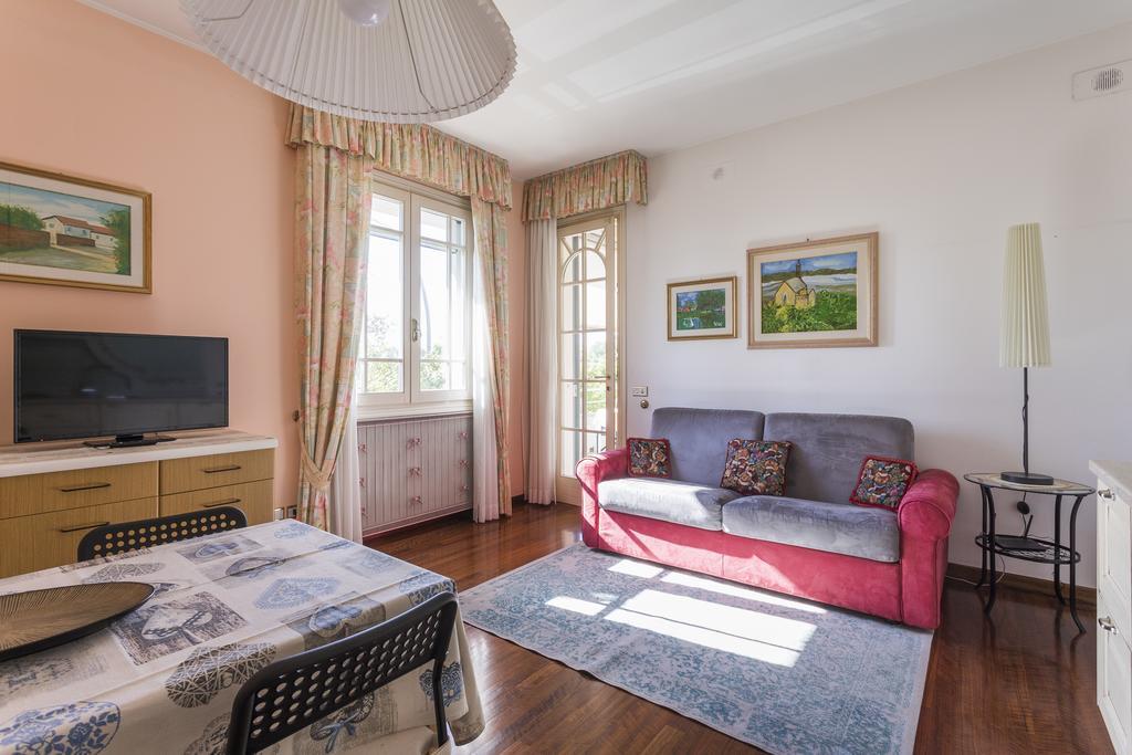 Apartamento Dimora Rinaldi Empoli Habitación foto